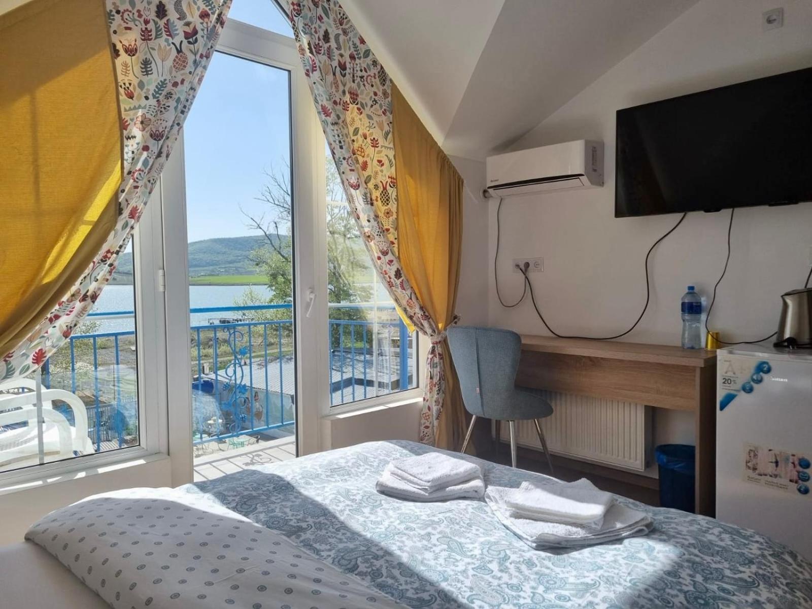 Laguna Beach Club Bazaleti Lake Dushet'i Eksteriør billede